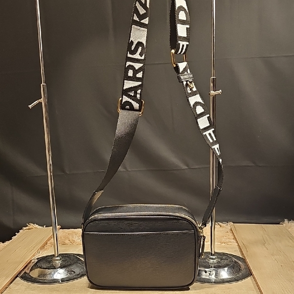 Karl Lagerfeld Black Textured Leather Bag - Picture 7 of 10